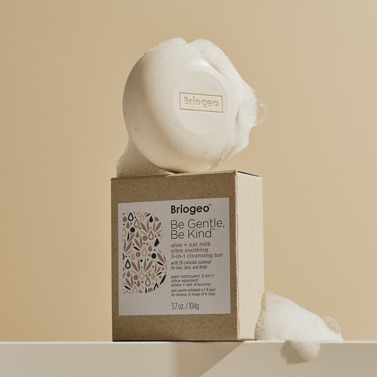Be Gentle, Be Kind ™ Aloe + Oat Milk Ultra Soothing 3-in-1 Cleansing Bar for Hair, Face + Body